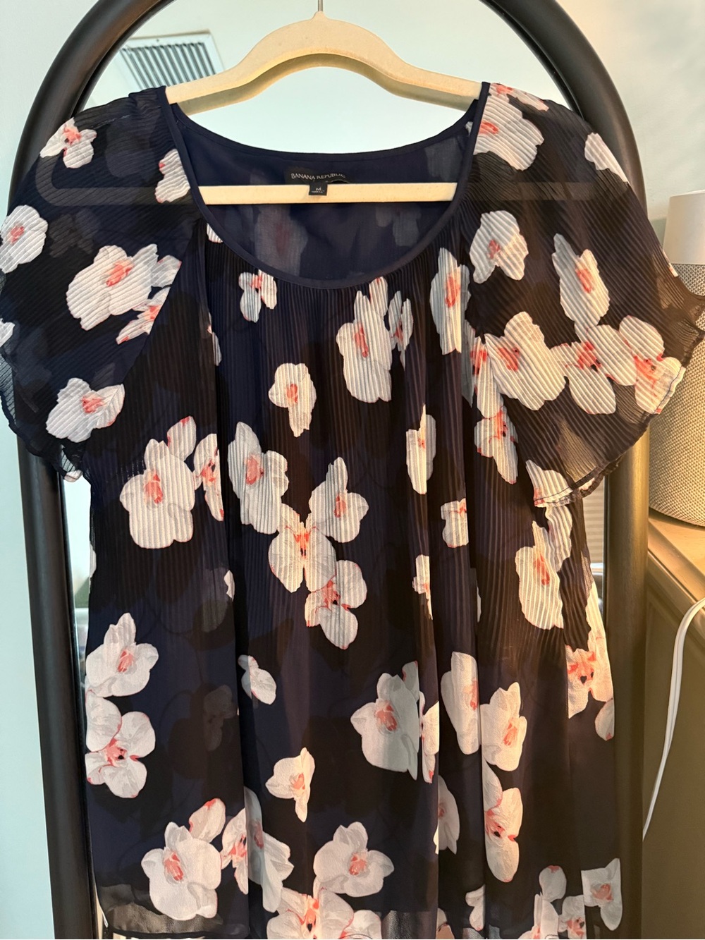 Banana Republic Navy Floral Short Flutter Sleeve Blouse